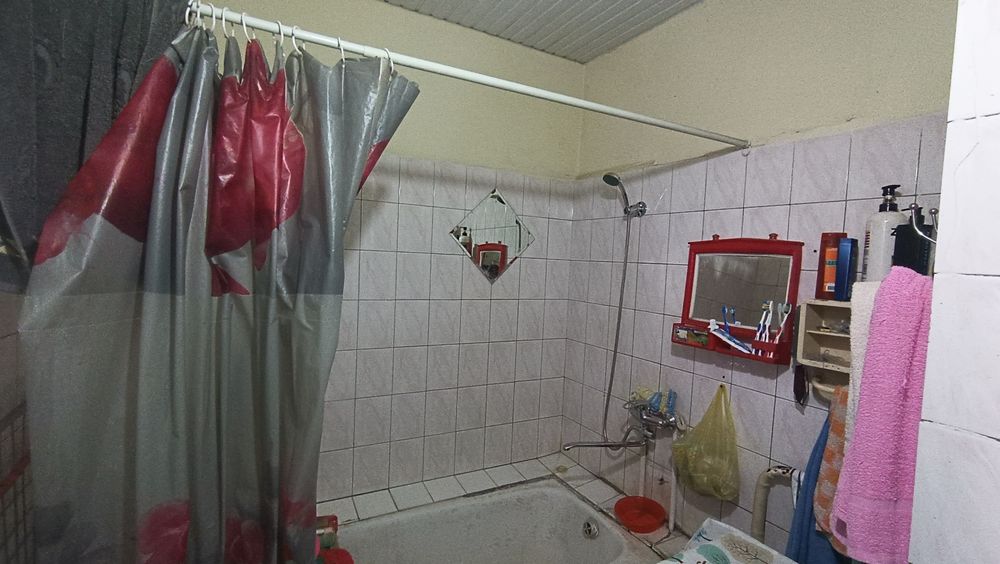 Сотилади 3 хонали квартира каракамыш 2/4