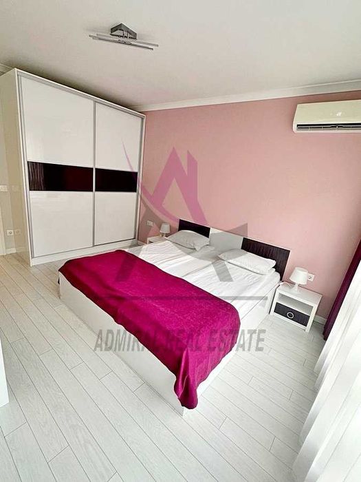 Дава се под наем Двустаен апартамент в Варна, Център - 70 кв.м за 900 € - Снимка #2