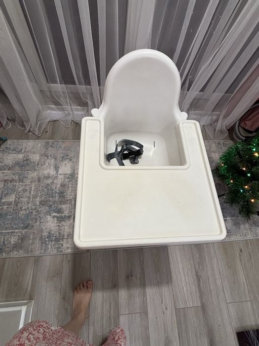 Продам стул для кормления Ikea