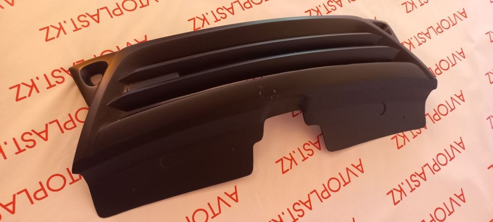 Рено дастер решётка радиатора