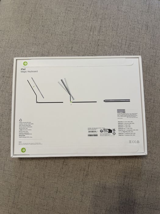 Husa cu Tastatura Apple Magic Keyboard pentru iPad Pro 11" (M4/M5), International English, Black, noua, sigilata