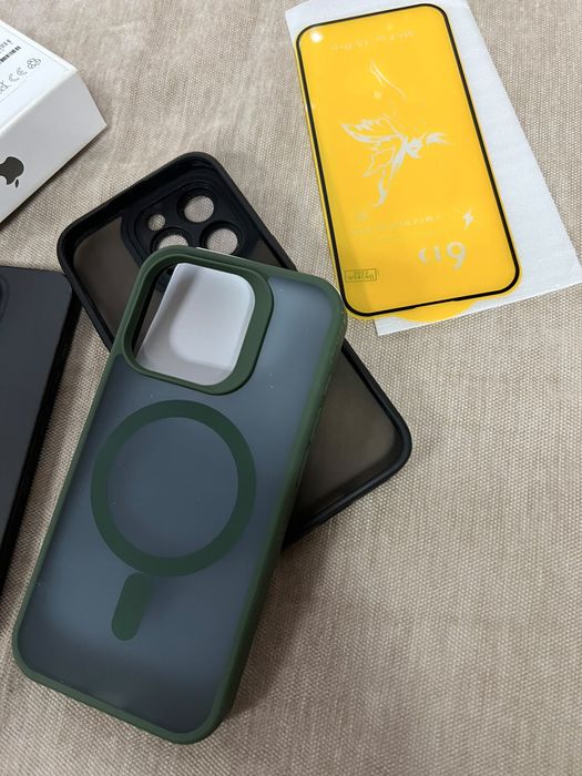 Vand/schimb Iphone 15 pro negru