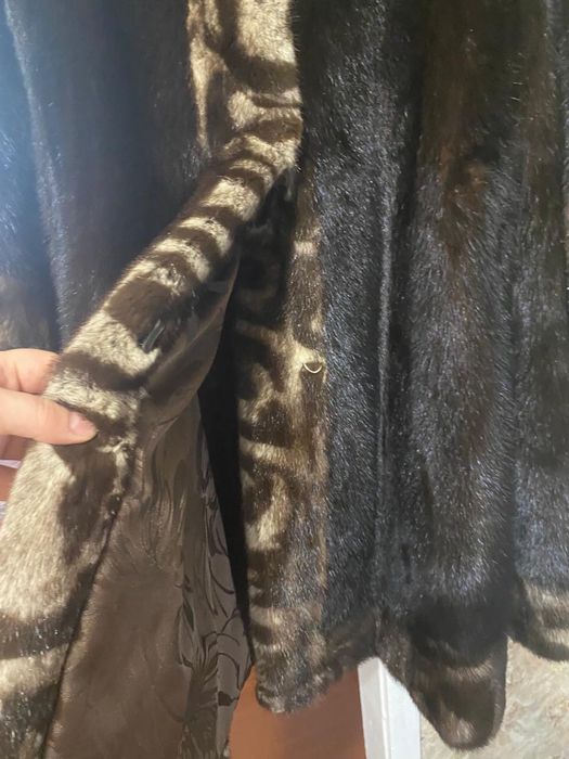 Продам норковую шубу