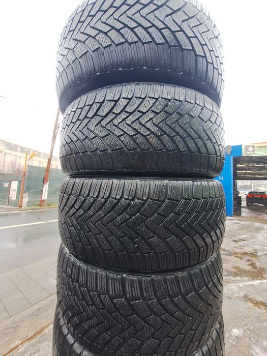 4 anvelope iarna 225/45r17 Continental Montaj Gratuit