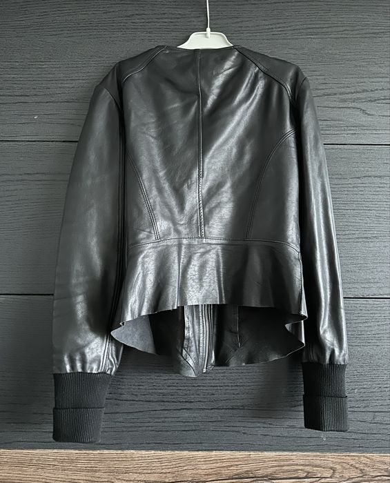 Кожено яке Pinko