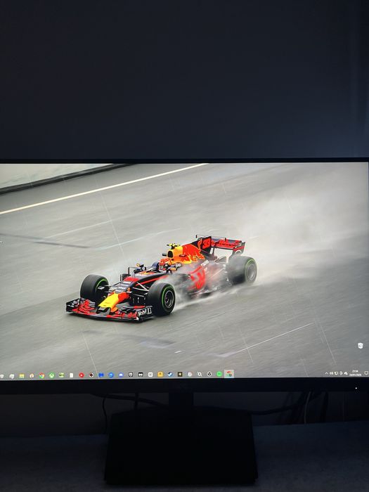 Monitor AOC nou