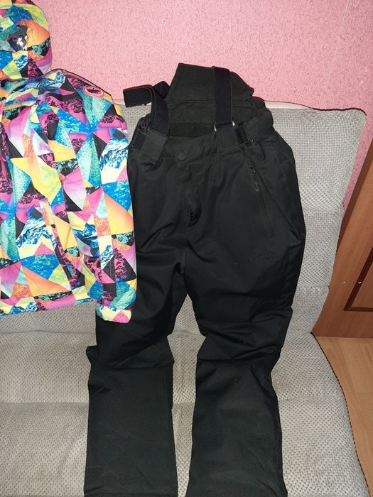 Зимний костюм на девочку