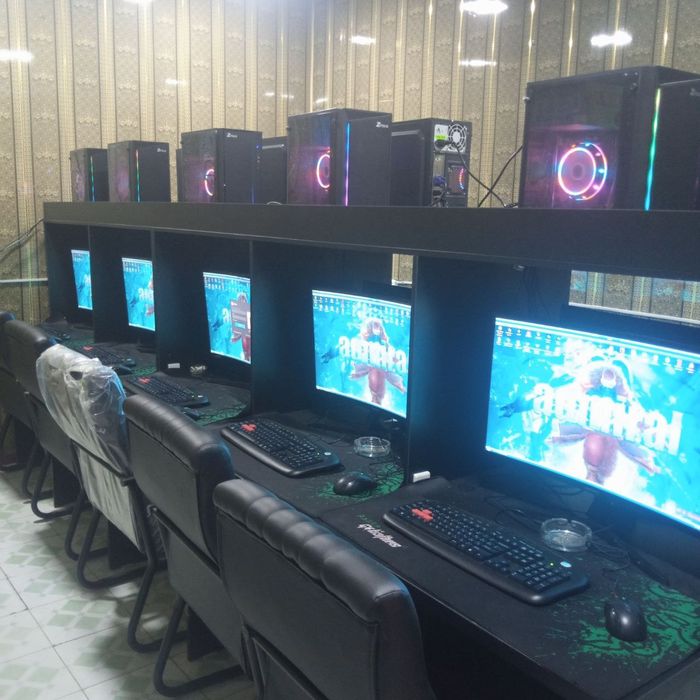 10 dona kampyuter Kamplekt