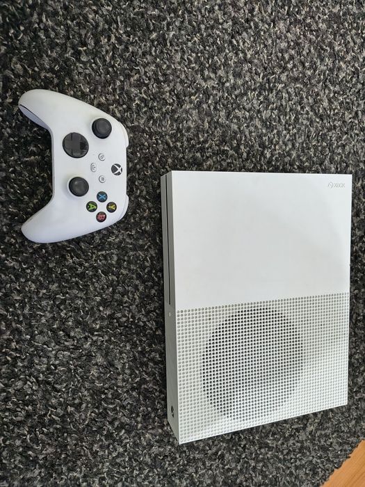 Xbox One S, 1TB, series S controller