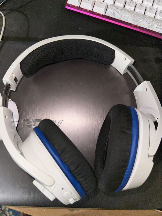 Беспроводные наушники HyperX Cloud Stinger Core Wireless
