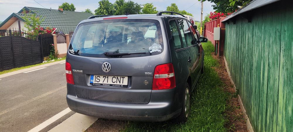 VOLKSWAGEN Touran 2006 — imagine 3