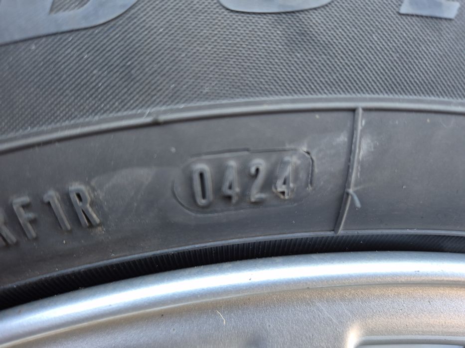 4бр летни гуми дънлоп 235-55-17/ 2024/ 6.5мм грайфер/