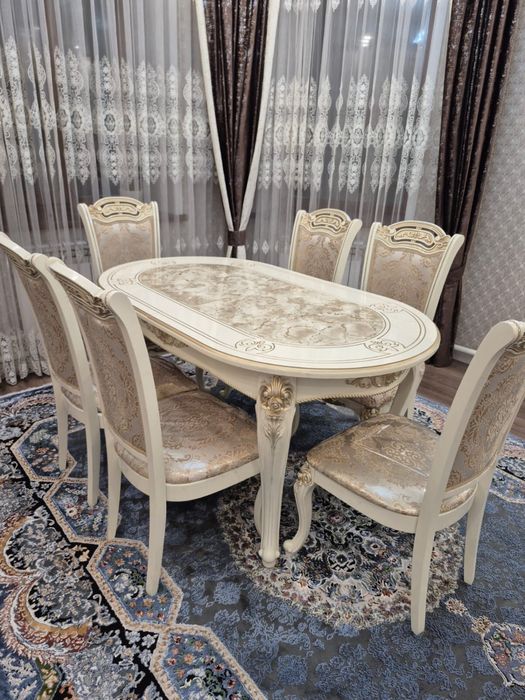 стол раздвижной со стульями