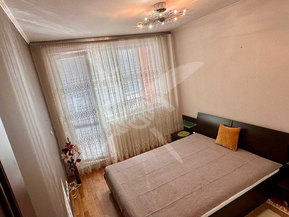 Дава се под наем Двустаен апартамент в София, Хладилника - 60 кв.м за 727.77 € - Снимка #5