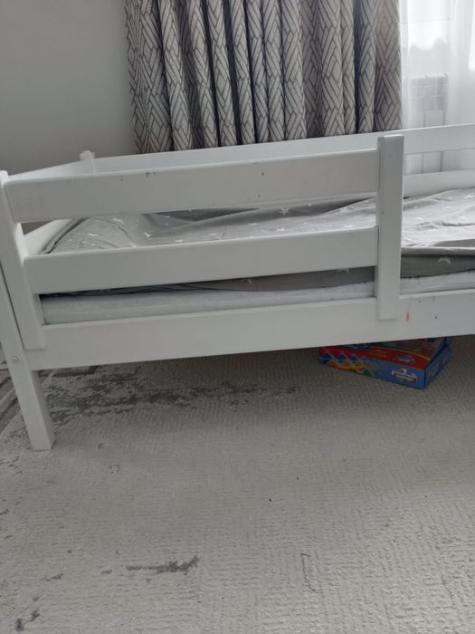Продам детский кровать 25000