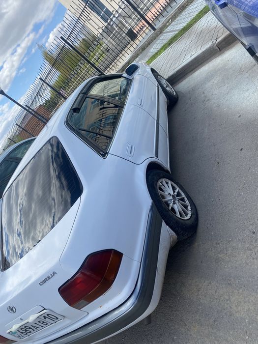 Продам Toyota carolla