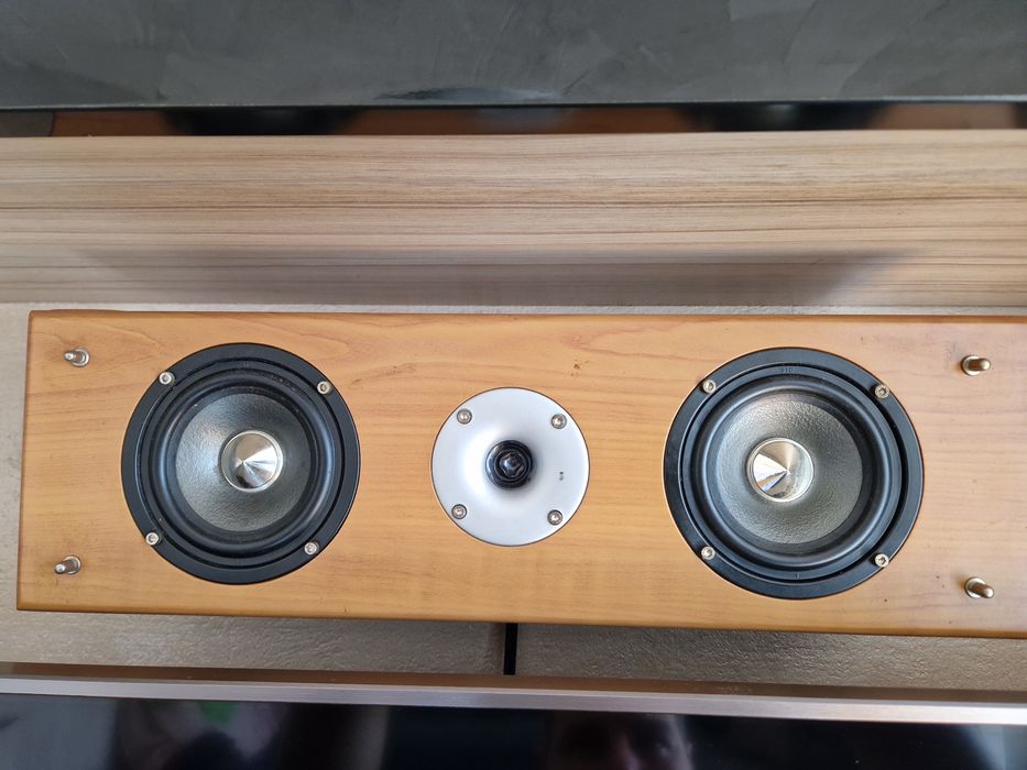 Тонколони Pure Acoustics