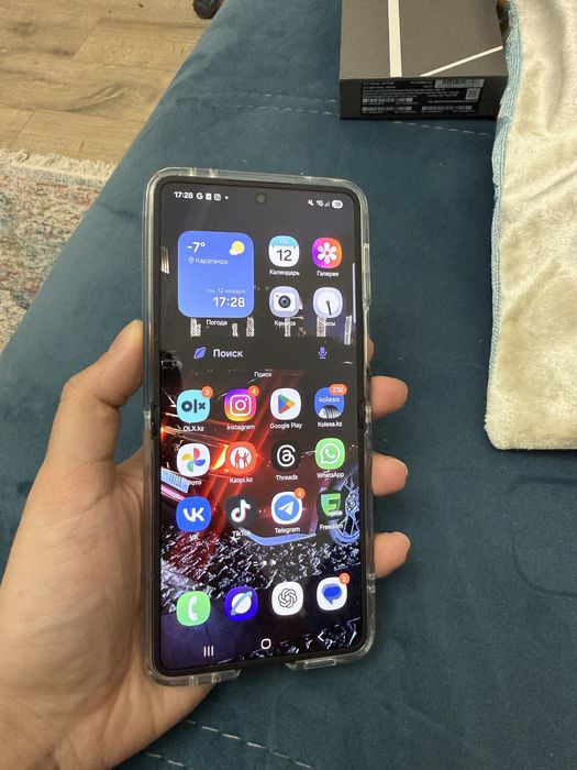 Samsung galaxy flip 7 256 gb