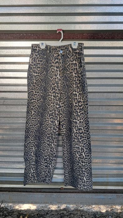 Классные модные джинсики 44 размера.