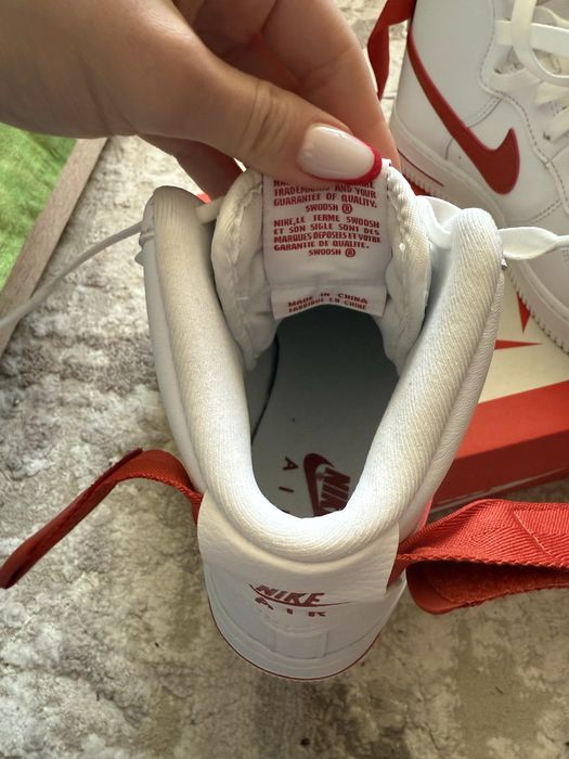 Vand adidasi albi Nike Air