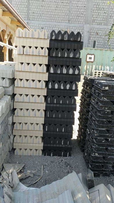 бордюр. bordyur. бордюр для тротуара, колодец, лоток. поребрик