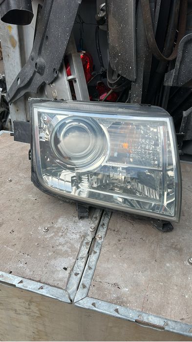 Правая фара Lincoln MKX