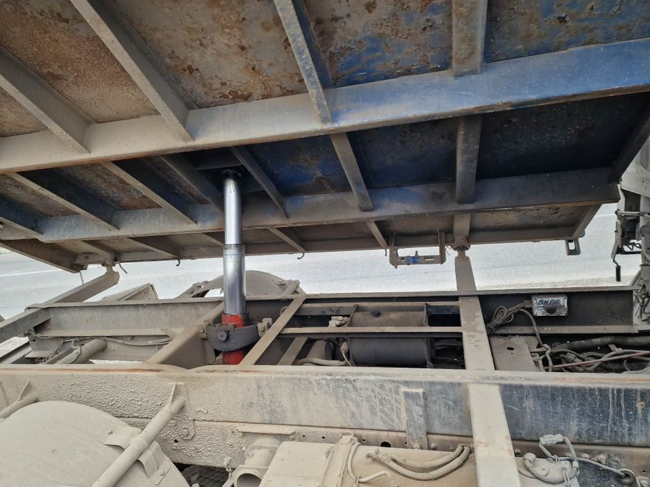 Vând mitsubishi canter