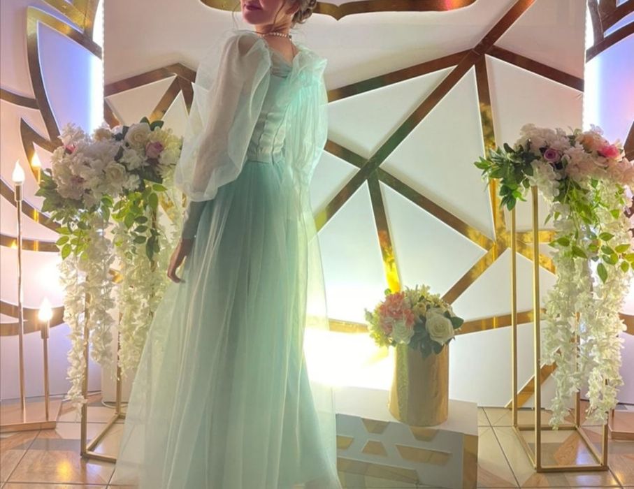 вечернее женское платье