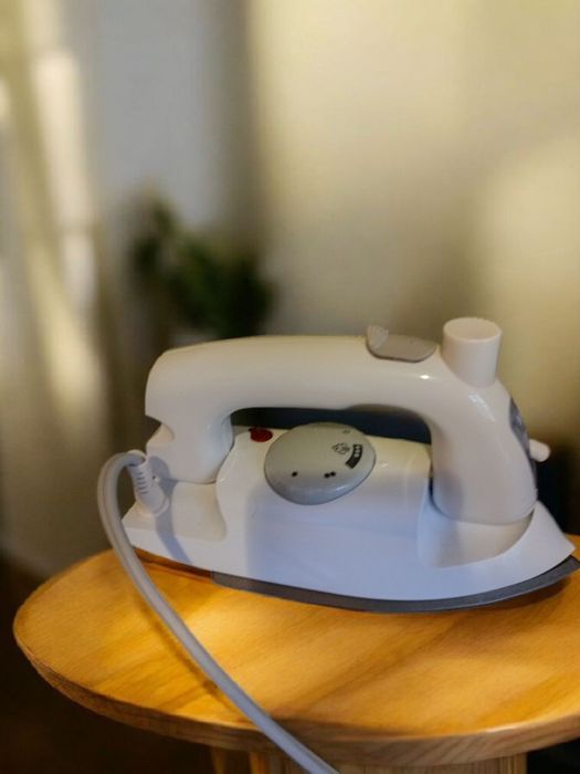 Мини ютия пътническа