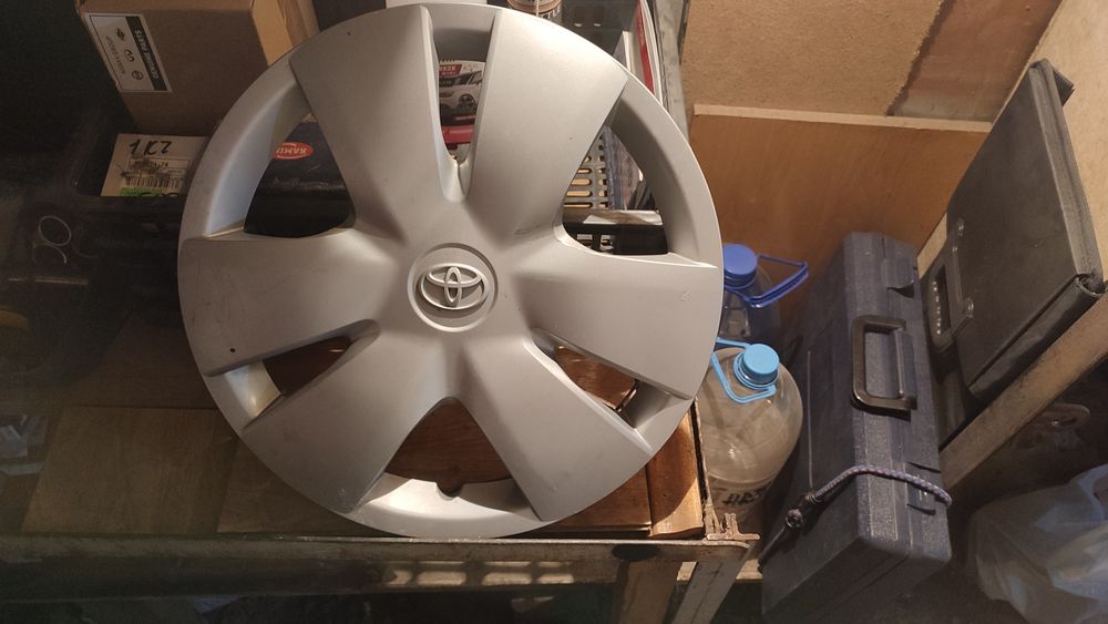 Колпак на Тойоту