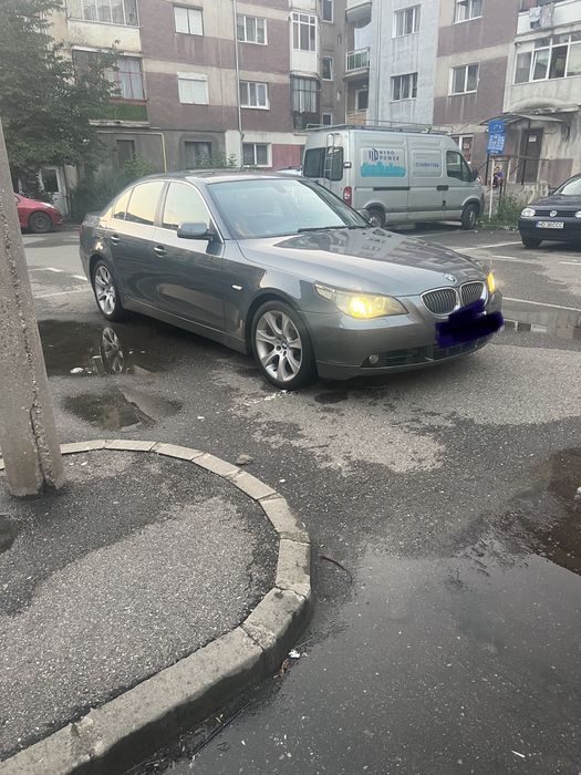 Bmw 523 i 2006.