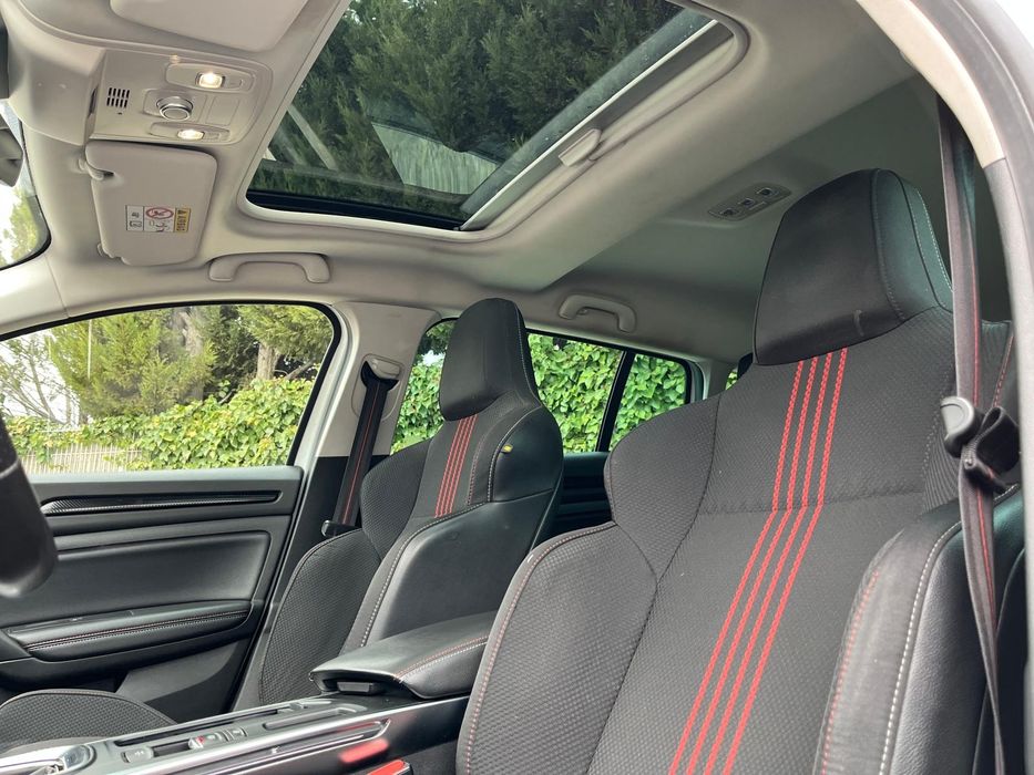 Renault Megane RS line 1.6 E-tech Plug-in hybrid