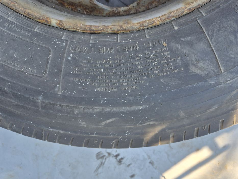 Гума с джанта Goodyear 285 70 19.5  12mm