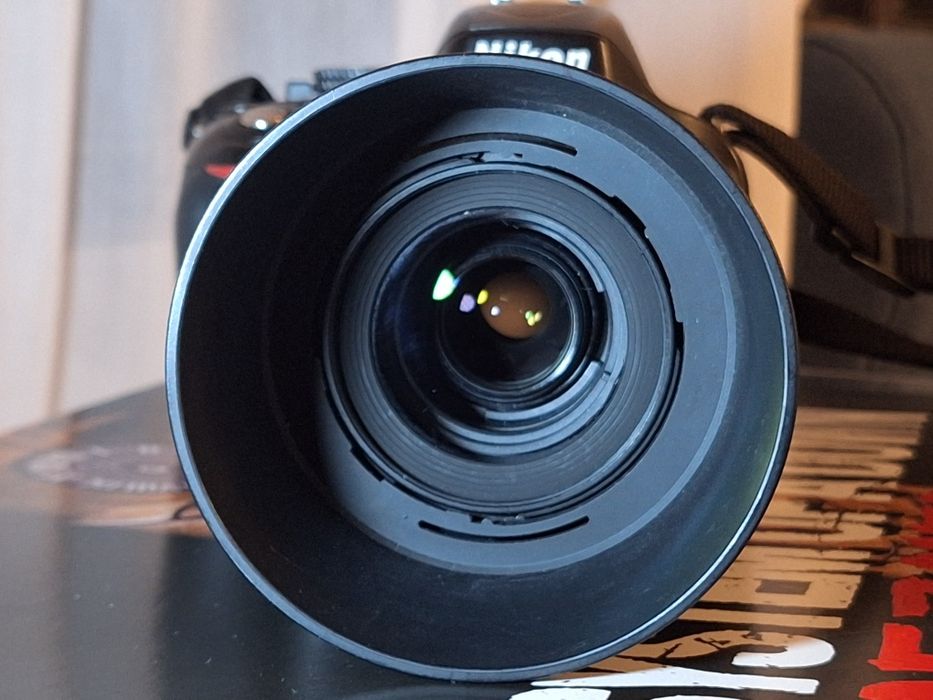 Cameră DSLR Nikon D5100 cu obiectiv Nikkor DX 55-200mm f/4-5.6 inclus