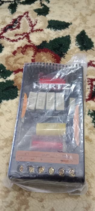 Продам  двухполосные пассивные кроссоверы Hertz