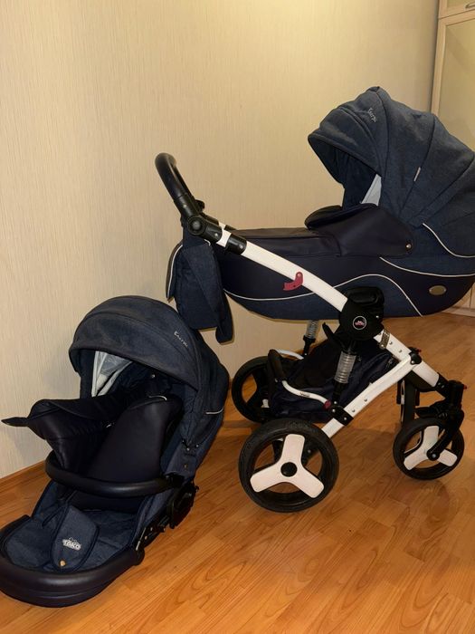 Продам детскую коляску