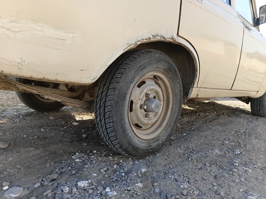 Москвич АЗЛК сотилади арзон срочни