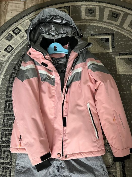 Продам зимний костюм