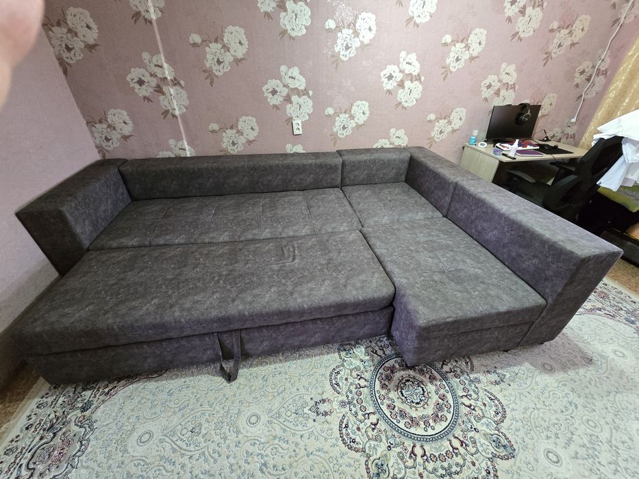 Продам срочно диван