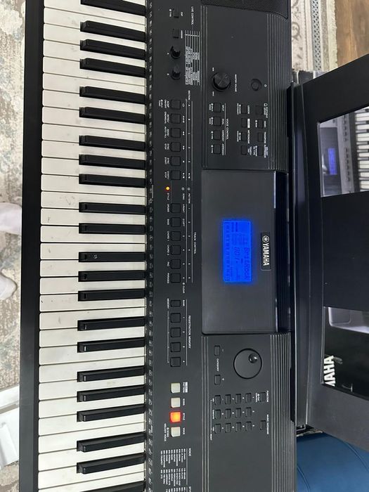 Пианино Yamaha EW400