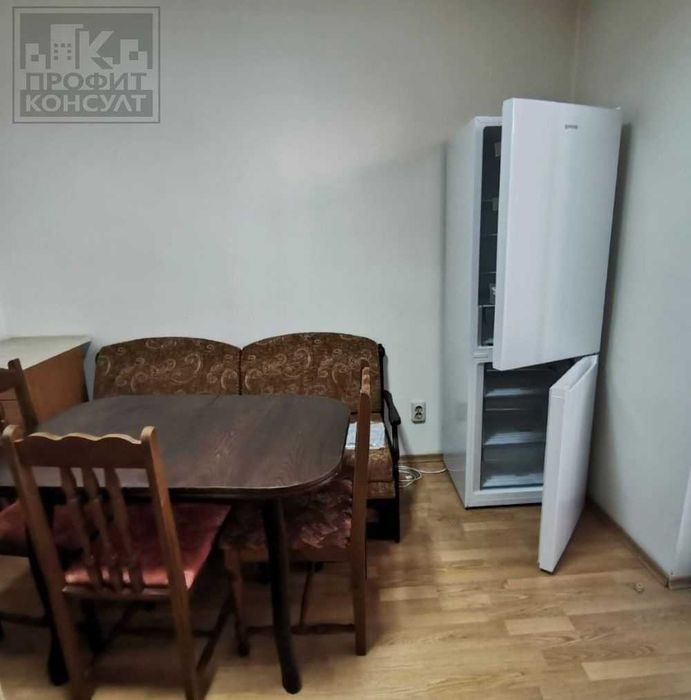 Дава се под наем Тристаен апартамент в Велико Търново, Център - 80 кв.м за 355 € - Снимка #5