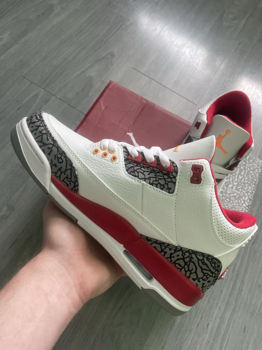 Air Jordan 3 Retro Cardinal Red
