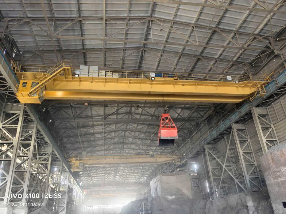 Грейферный кран,грейфер,кран с грейферным ковшом,кран с грейфером