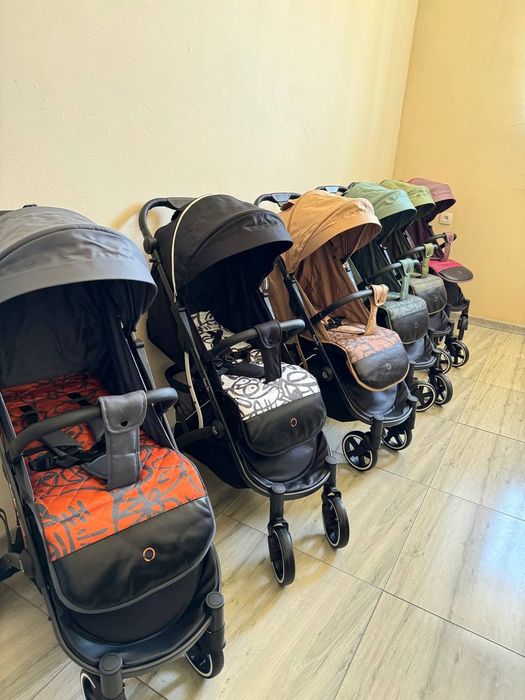 Коляска Pierre cardin в Ташкенте, Узбекистане.