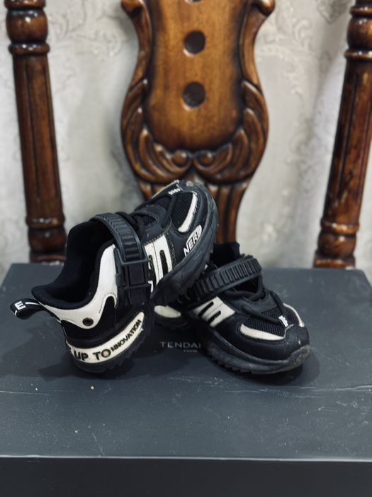 Продам обувь осенние летние