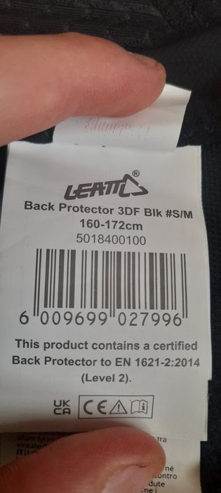 Vând armură Leatt Airfit 3FD Nouă