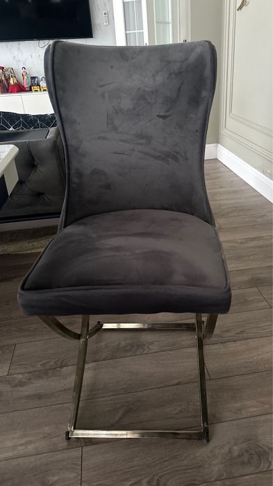 Продам стулья для гостиной