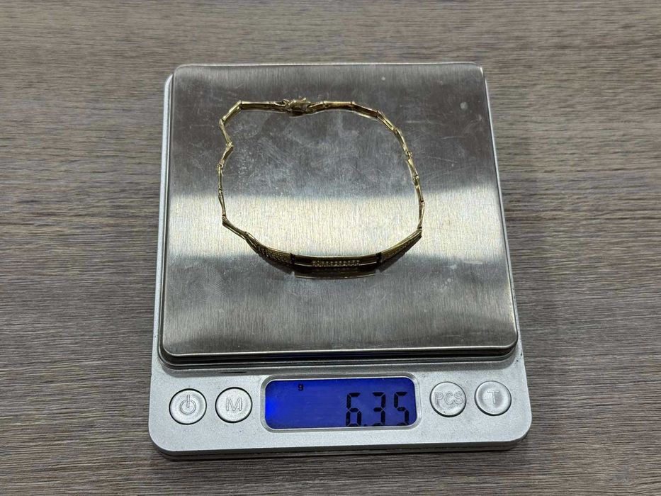 Дамска златна гривна с камъчета – 6.35 гр.