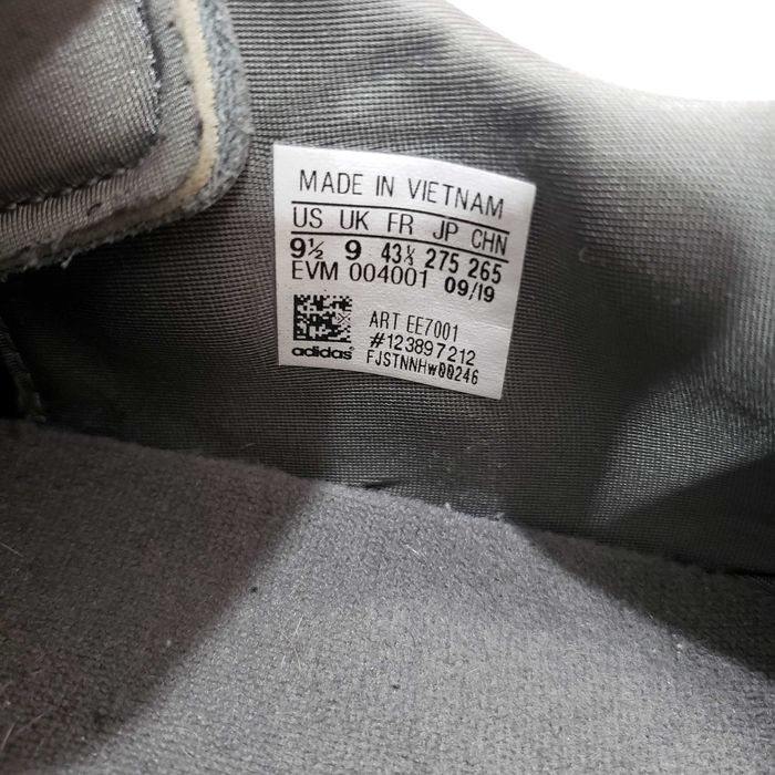 ADIDAS Ozweego TR EE7001 Оригинал Перфектни 42.5-43 27.5см