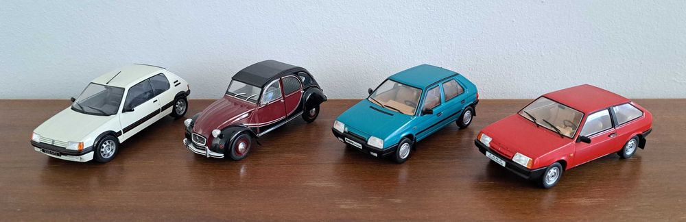 Machete Hachette la scara 1:24